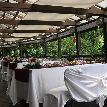 Отель Cabana La Noi Рышнов Экстерьер фото